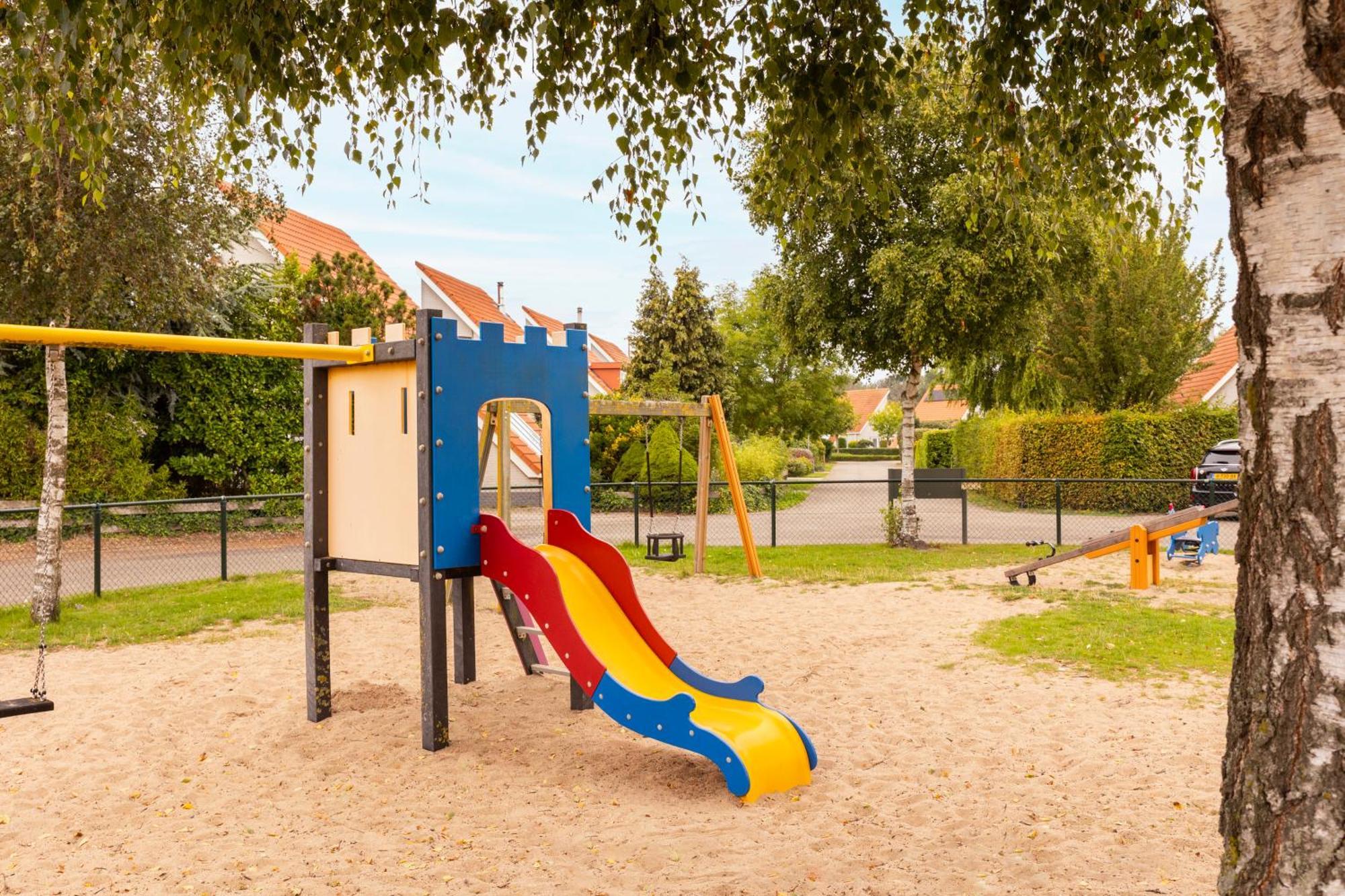 Summio Zeeland Village Scharendijke Exterior photo